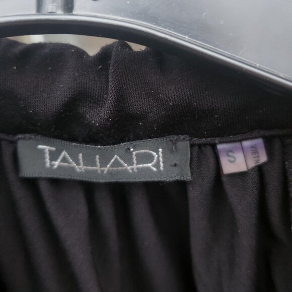 A18 Sexy, dressy satiny black Tahari halter top - great forwork under jacket - Picture 4 of 7